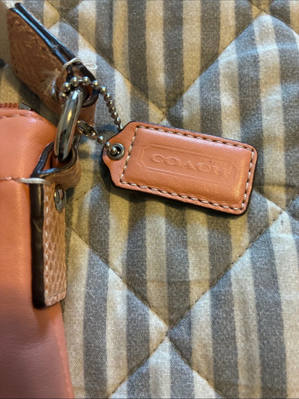 Coach Vintage Coral Pink leather Crossbody Swingpack Bag + silver turnlock